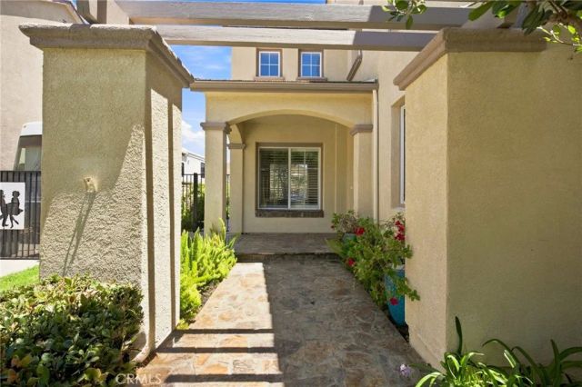 424 Peter, Simi Valley, CA 93065