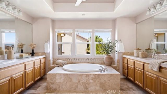 424 Peter, Simi Valley, CA 93065
