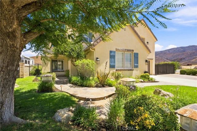 424 Peter, Simi Valley, CA 93065