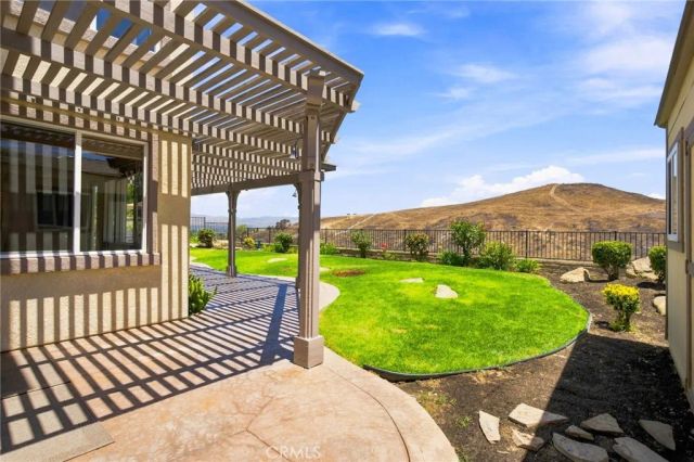 424 Peter, Simi Valley, CA 93065