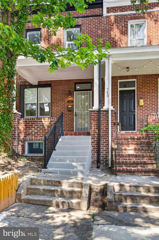 758 MELVILLE AVE, Baltimore, MD 21218