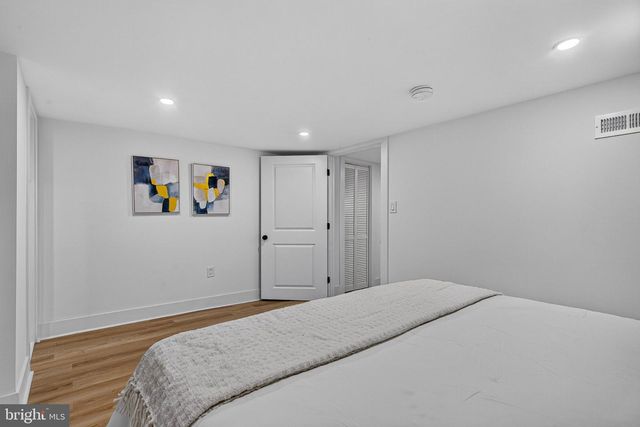 758 MELVILLE AVE, Baltimore, MD 21218