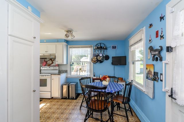 43 Bellavista Dr, Bourne, MA 02559