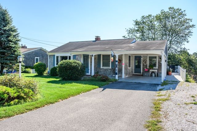 43 Bellavista Dr, Bourne, MA 02559