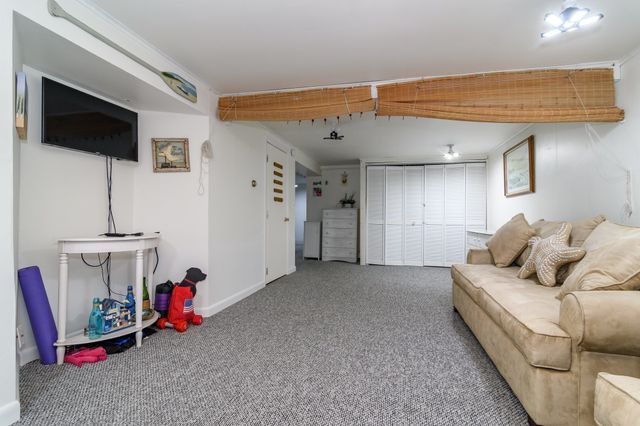 43 Bellavista Dr, Bourne, MA 02559