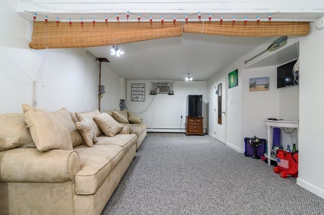 43 Bellavista Dr, Bourne, MA 02559