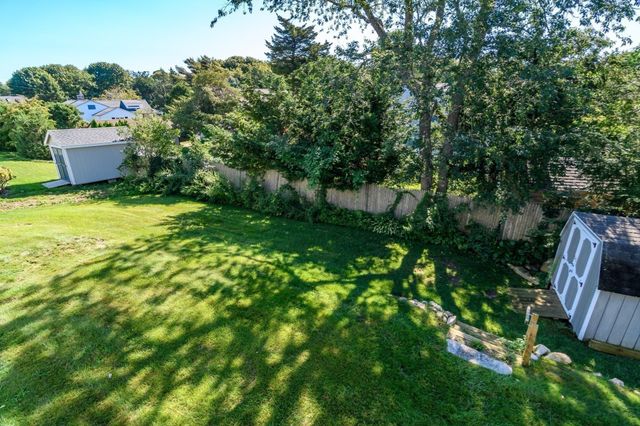43 Bellavista Dr, Bourne, MA 02559