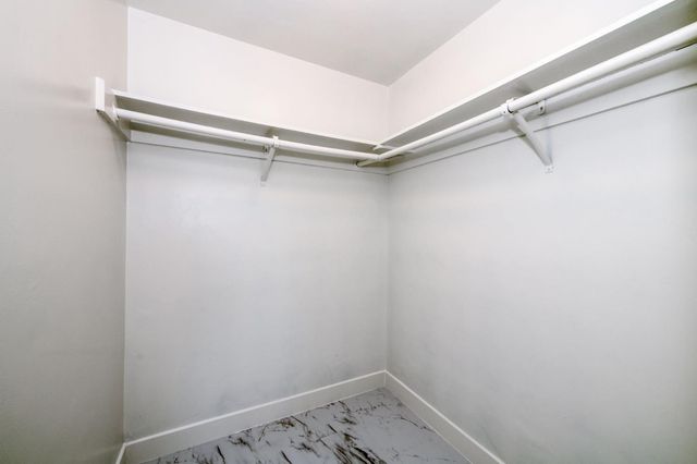 2977 E Harvard, Fresno, CA 93703