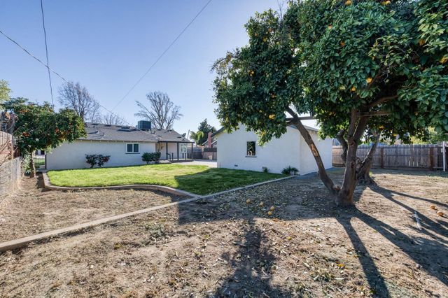 2977 E Harvard, Fresno, CA 93703