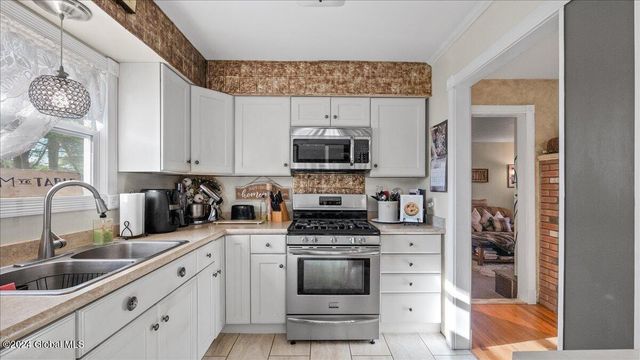 30 E LaClaire Street, Hudson Falls, NY 12839