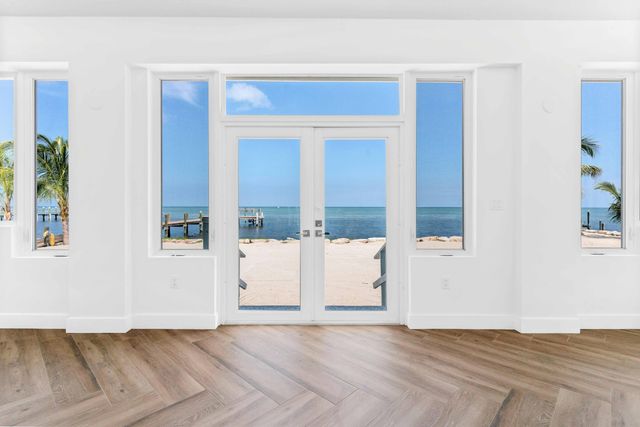 80201 Overseas Highway, Upper Matecumbe Key Islamorada, FL 33036