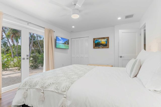 80201 Overseas Highway, Upper Matecumbe Key Islamorada, FL 33036