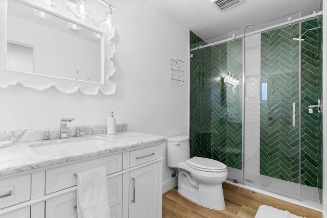 80201 Overseas Highway, Upper Matecumbe Key Islamorada, FL 33036