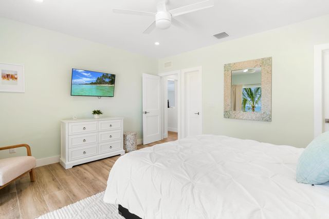 80201 Overseas Highway, Upper Matecumbe Key Islamorada, FL 33036