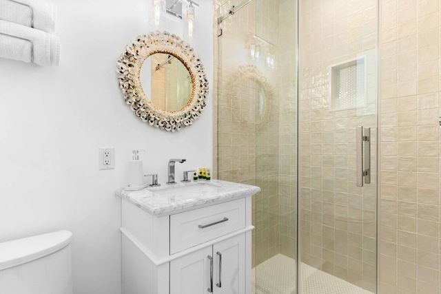 80201 Overseas Highway, Upper Matecumbe Key Islamorada, FL 33036