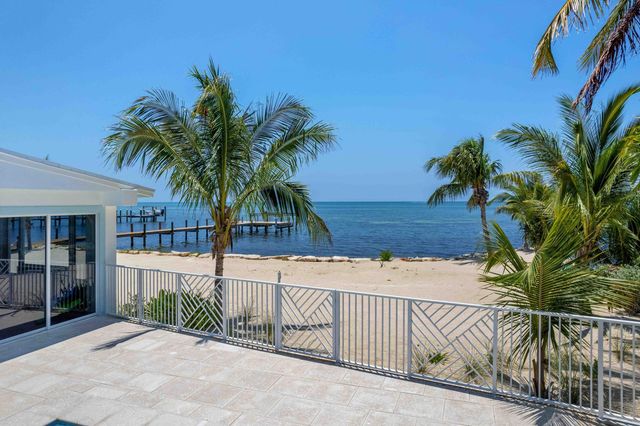 80201 Overseas Highway, Upper Matecumbe Key Islamorada, FL 33036