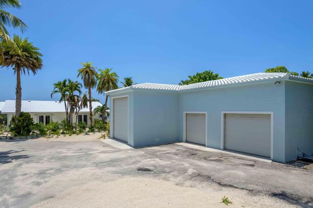 80201 Overseas Highway, Upper Matecumbe Key Islamorada, FL 33036