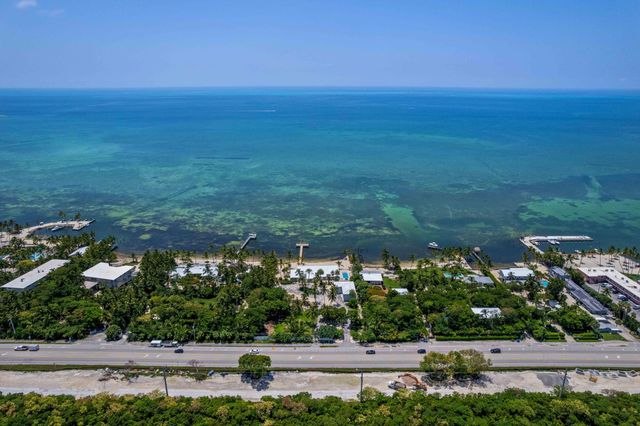 80201 Overseas Highway, Upper Matecumbe Key Islamorada, FL 33036