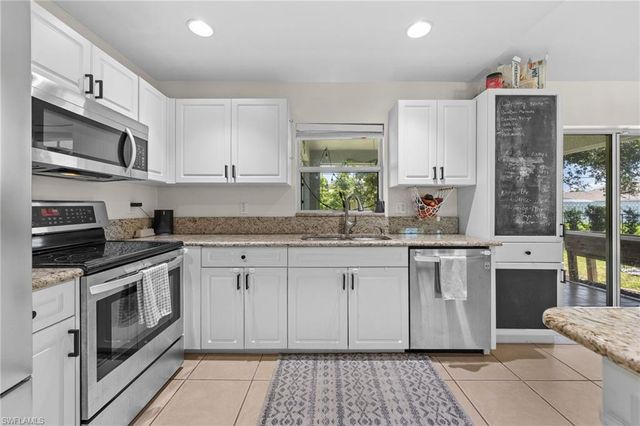 2329 SE 8th AVE, Cape Coral, FL 33990