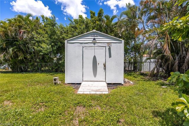 2329 SE 8th AVE, Cape Coral, FL 33990