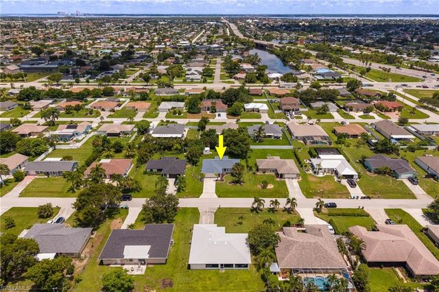 2329 SE 8th AVE, Cape Coral, FL 33990