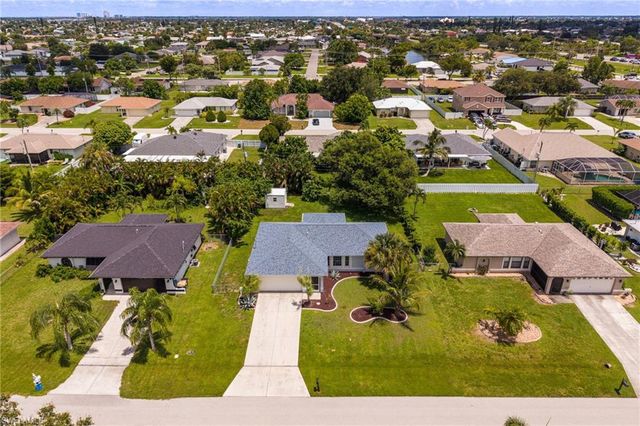 2329 SE 8th AVE, Cape Coral, FL 33990