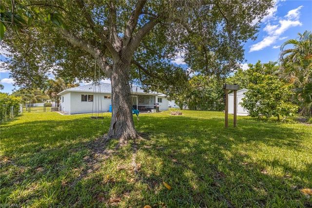 2329 SE 8th AVE, Cape Coral, FL 33990