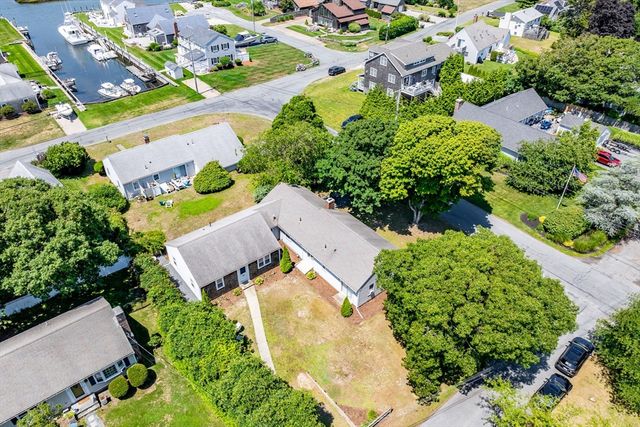 11A Gateway St A, Yarmouth, MA 02664