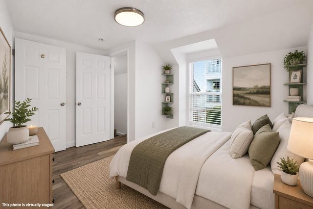 216 N HALIFAX AVENUE, Daytona Beach, FL 32118