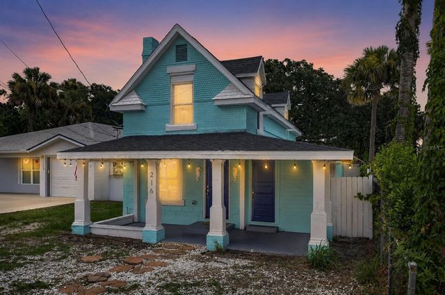 216 N HALIFAX AVENUE, Daytona Beach, FL 32118