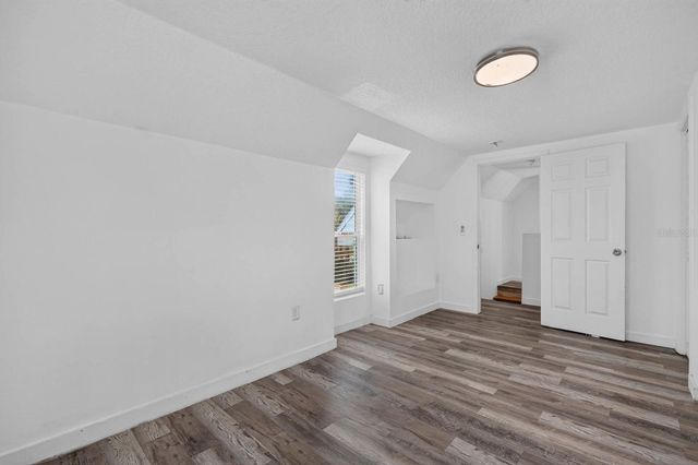 216 N HALIFAX AVENUE, Daytona Beach, FL 32118