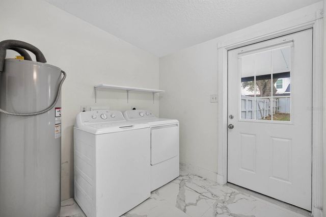 216 N HALIFAX AVENUE, Daytona Beach, FL 32118