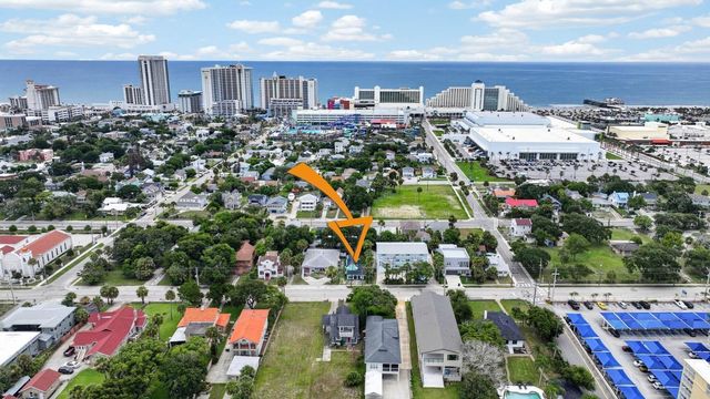 216 N HALIFAX AVENUE, Daytona Beach, FL 32118