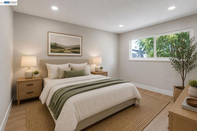 587 Somoa Lane, Lathrop, CA 95330