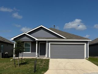 9024 James Bowie, Seguin, TX 78155