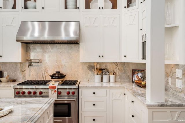 1430 Stockton St, St. Helena, CA 94574