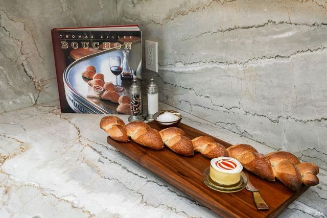 1430 Stockton St, St. Helena, CA 94574