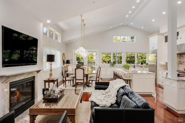 1430 Stockton St, St. Helena, CA 94574