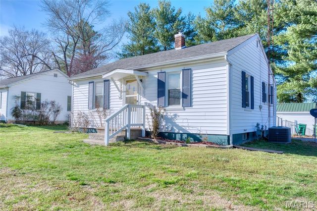 113 Welge Drive, Chester, IL 62233