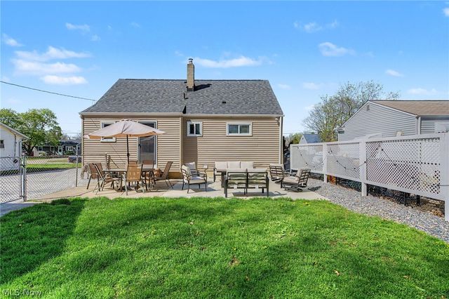 38346 Dolores Drive, Eastlake, OH 44095