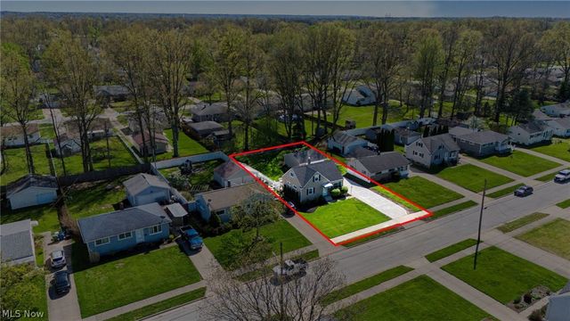 38346 Dolores Drive, Eastlake, OH 44095