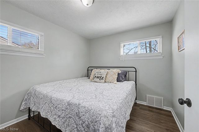 38346 Dolores Drive, Eastlake, OH 44095