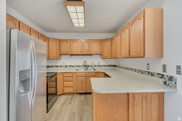 3268 S PLUM TREE LN, Bountiful, UT 84010