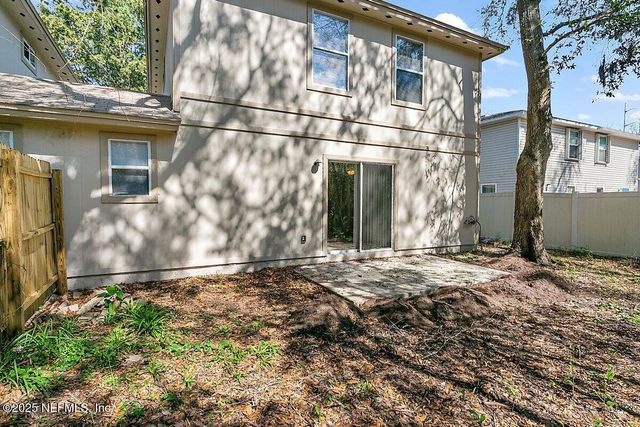 452 DUTTON ISLAND Road W, Atlantic Beach, FL 32233