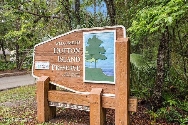 452 DUTTON ISLAND Road W, Atlantic Beach, FL 32233
