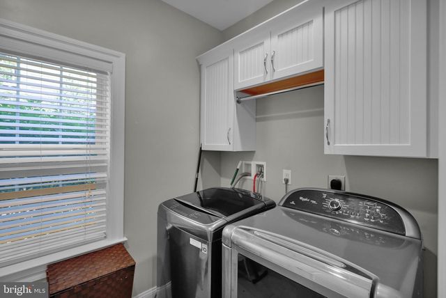 339 SPURRIER DR, Lititz, PA 17543