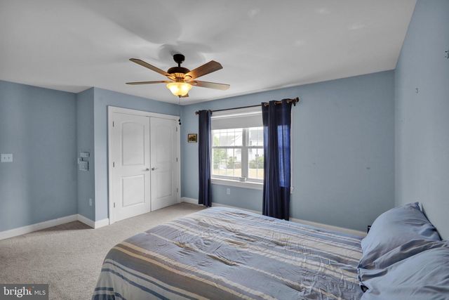 339 SPURRIER DR, Lititz, PA 17543