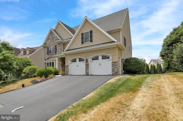 339 SPURRIER DR, Lititz, PA 17543