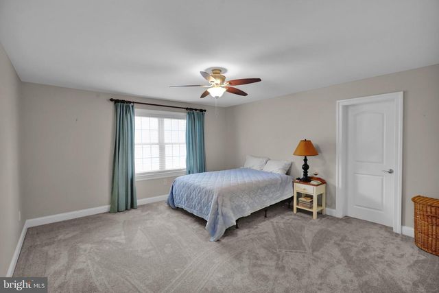 339 SPURRIER DR, Lititz, PA 17543