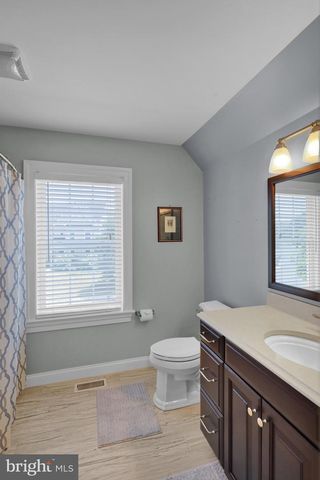 339 SPURRIER DR, Lititz, PA 17543